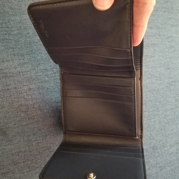 COACH Signature Trifold Wallet - Picture 4 of 7